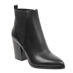 Marc Fisher Alva booties